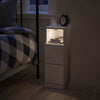 SoBuy FBT149-E-WG Slankt natbord med opladning og sensor-LED, 20x35x60cm | 20 cm bredt sidebord med fodlisteudskæring, pladsbesparende til soveværelser og små værelser, hvid imiteret træ